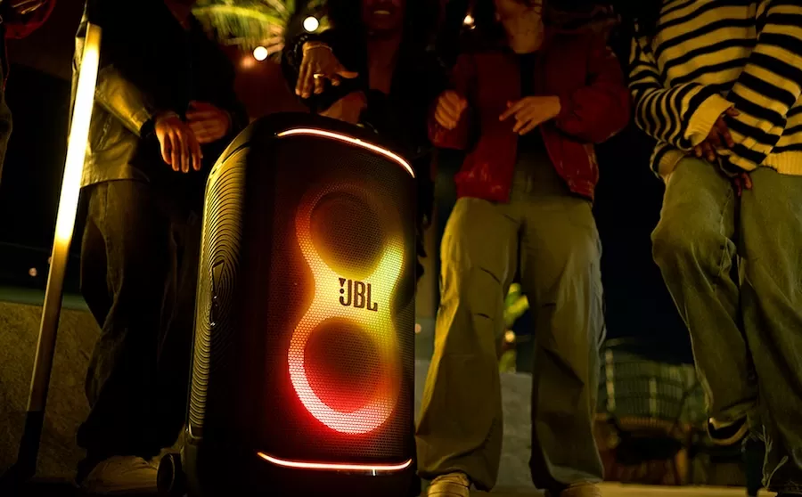 JBL PartyBox 520 — фирменный звук с AI Sound Boost