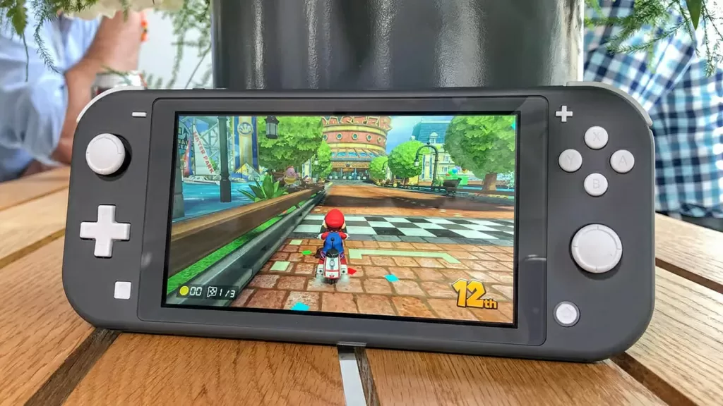 Игровая приставка Nintendo Switch Lite – для игры исключительно в портативном режиме