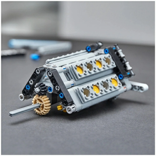 Конструктор LEGO Technic 42083 Bugatti Chiron