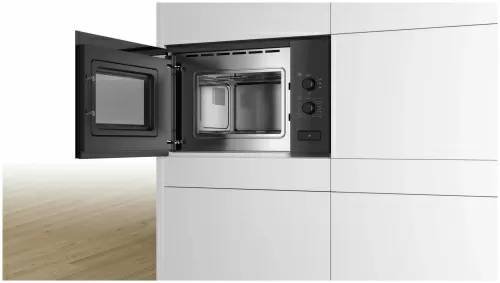 Микроволновая печь Bosch BFL520MB0