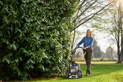 Газонокосилка аккумуляторная самоходная Stiga Combi 748e V Kit (2L0487978/ST1) (с 2-мя АКБ) — фото, купить в Минске с доставкой по Беларуси — 360shop.by