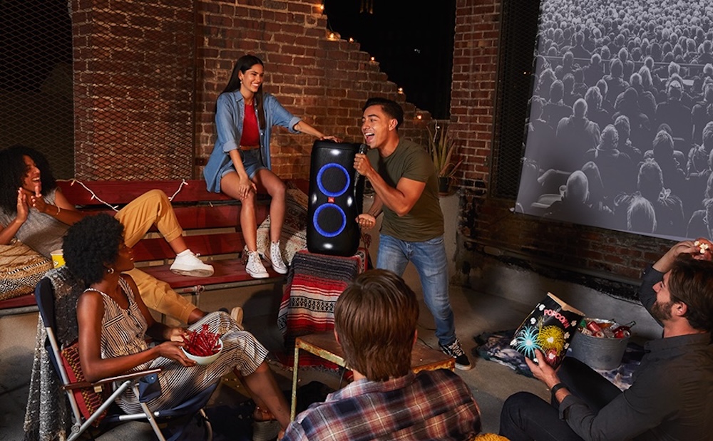 Колонка для вечеринок JBL Partybox 310 – яркое световое шоу