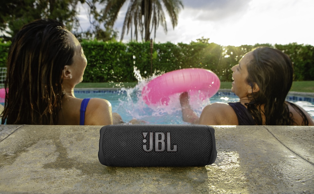 Беспроводная колонка JBL Flip 6 – защита от воды и пыли