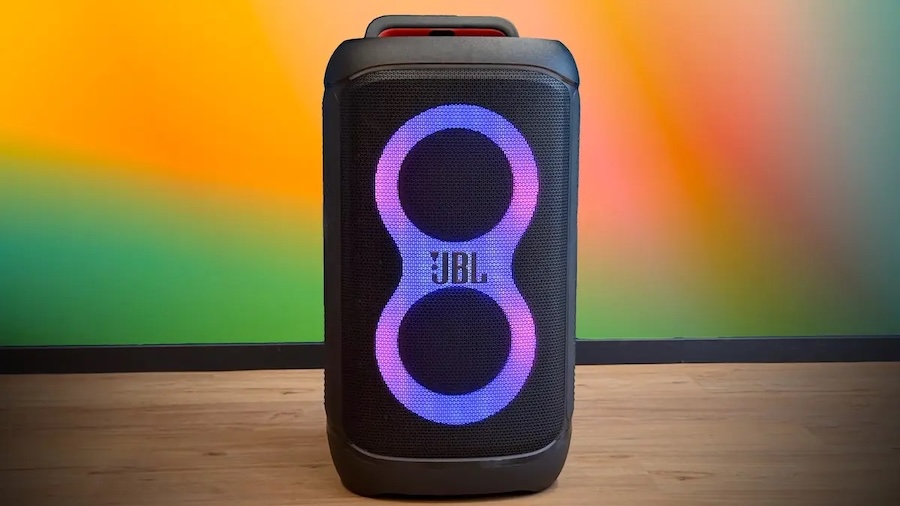 JBL PartyBox 520 — футуристическое световое шоу JBL PartyBox 520 — футуристическое световое шоу