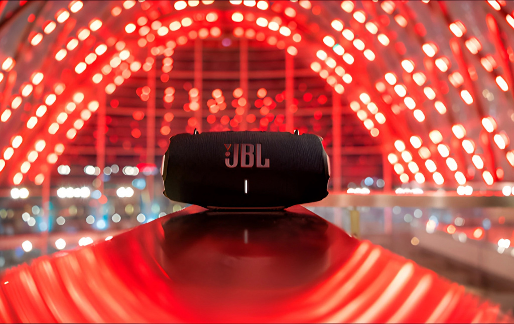 Портативная колонка JBL Xtreme 3 – мощный звук всегда с тобой