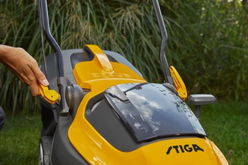 Газонокосилка аккумуляторная Stiga Collector 136e Kit (291342068/ST2) (с 2-мя АКБ) — фото, купить в Минске с доставкой по Беларуси — 360shop.by