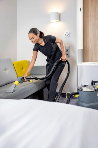 Пылесос моющий Karcher Puzzi 10/1 (1.100-130.0) — фото, купить в Минске с доставкой по Беларуси — 360shop.by