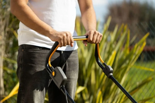 Газонокосилка аккумуляторная Stiga Collector 136e Kit (291342068/ST2) (с 2-мя АКБ) — фото, купить в Минске с доставкой по Беларуси — 360shop.by