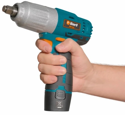 Гайковерт проводной автомобильный Bort BSR-12Li (с 1-им АКБ, кейс) (93720636) — фото, купить в Минске с доставкой по Беларуси — 360shop.by